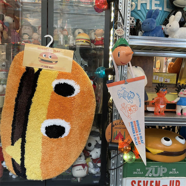 Retro Cheeseburger Carpet - Image 2